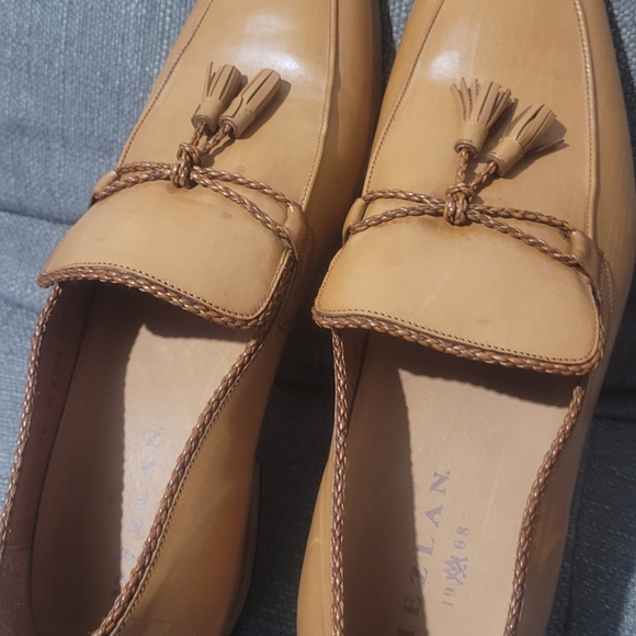Mezlan Tan Leather Tassel Slip-Ons - Picture 3 of 6